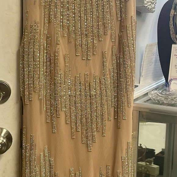 Jovani Dress🔥 - Picture 2 of 7